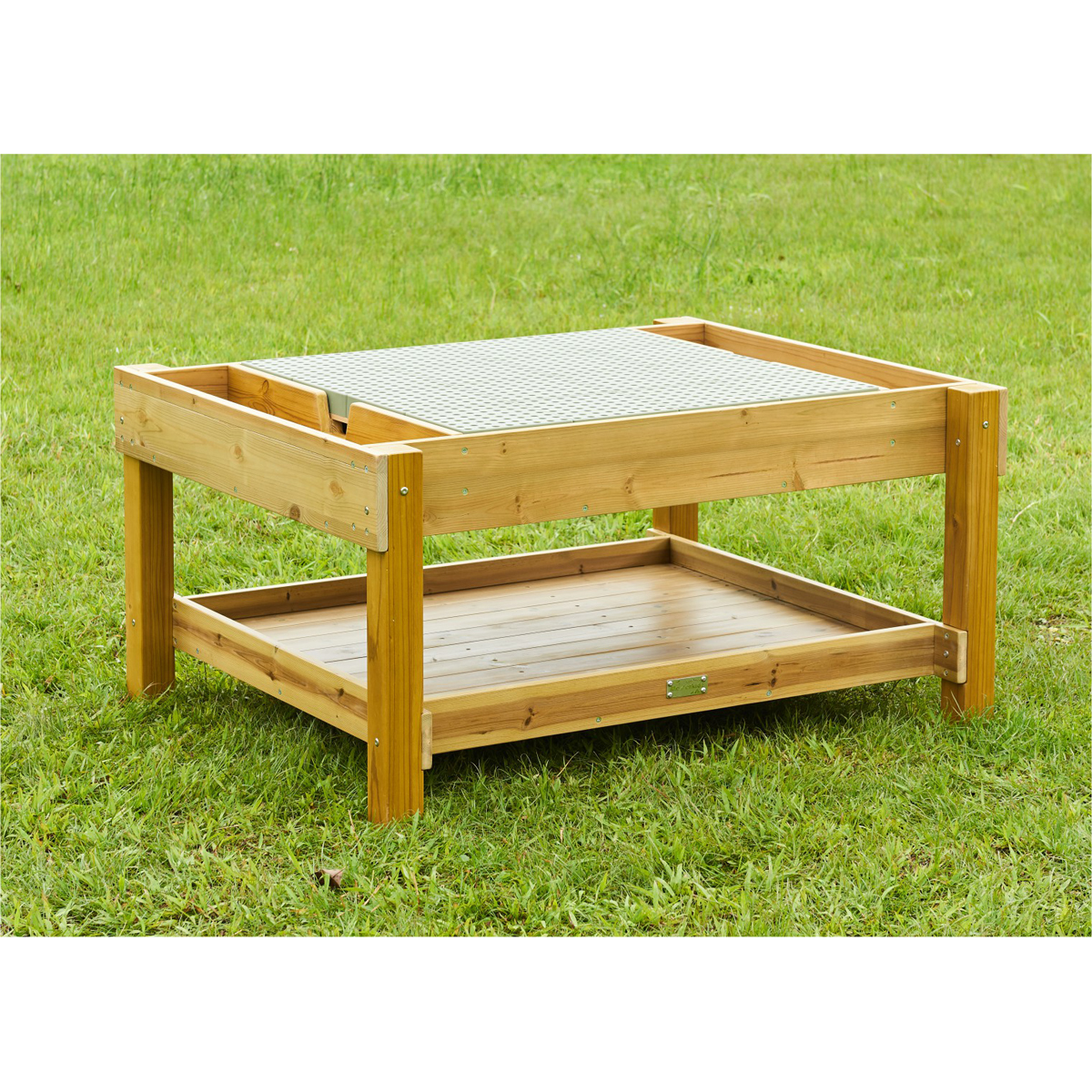 STEM Spieltisch für den Außenbereich