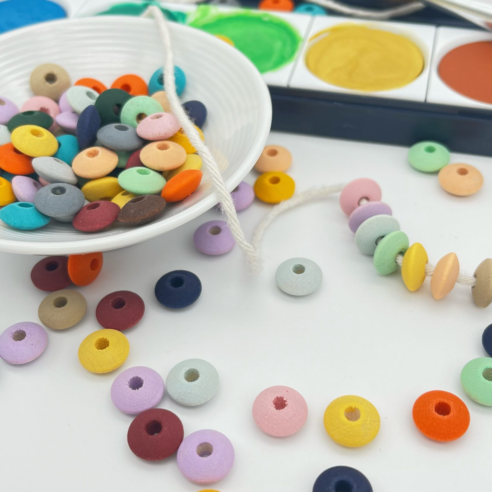 Watercolors Linsen-Perlen Holzlinsen 10mm • 50 Stück