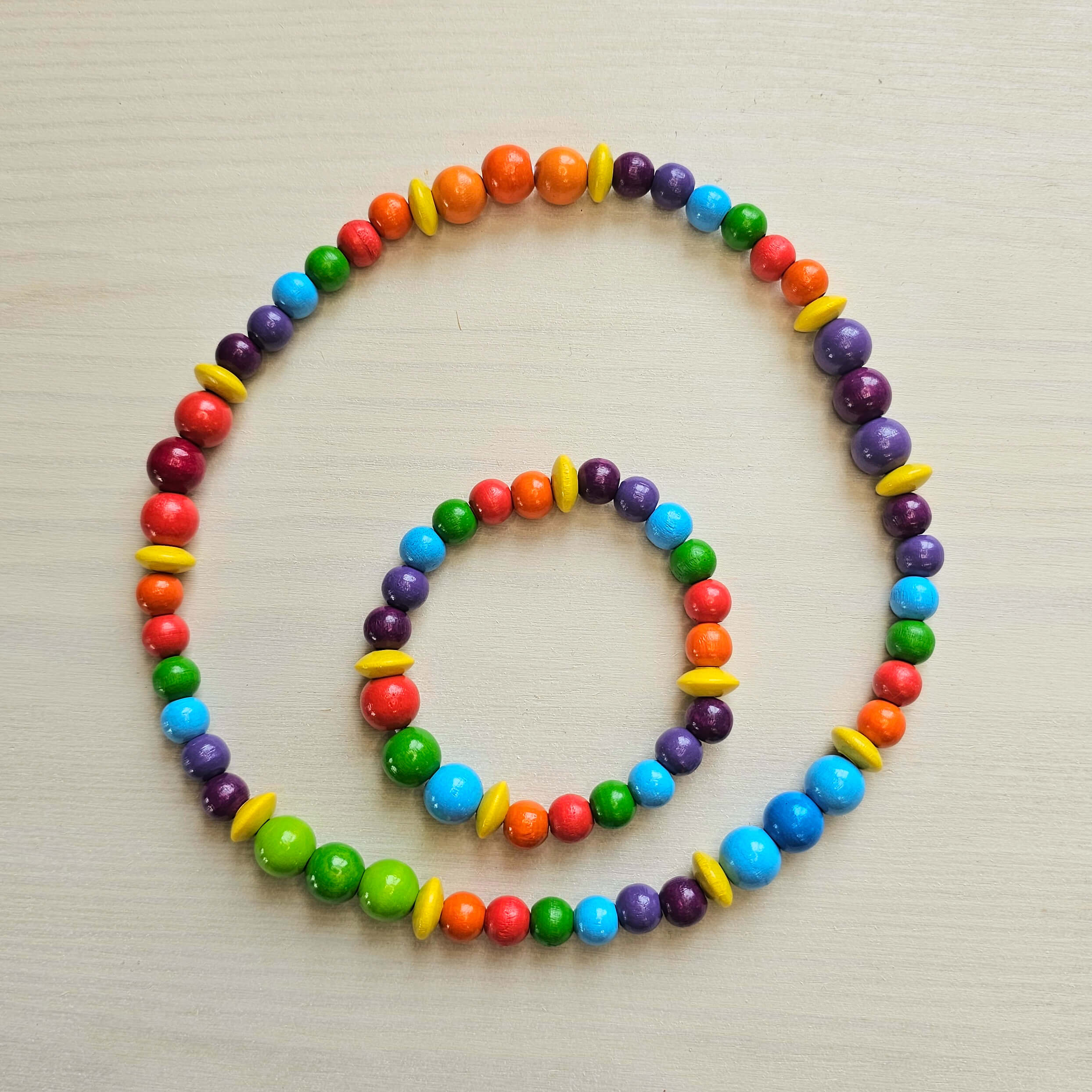 Holzperlenkette und Armband "Regenbogen" Bastelset